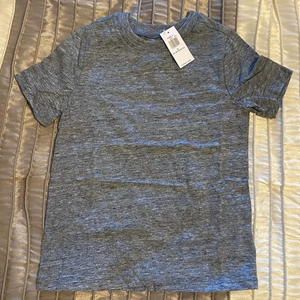 NEW-Old Navy Softest Short-Sleeve Solid T-Shirt for Boys. Faux-Heather Gray